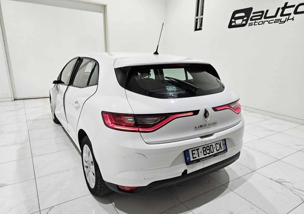 Renault Megane cena 24900 przebieg: 245008, rok produkcji 2017 z Morąg małe 137